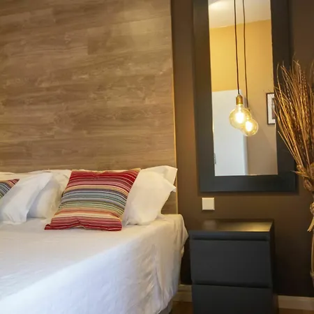 Sweet Arts Apartment